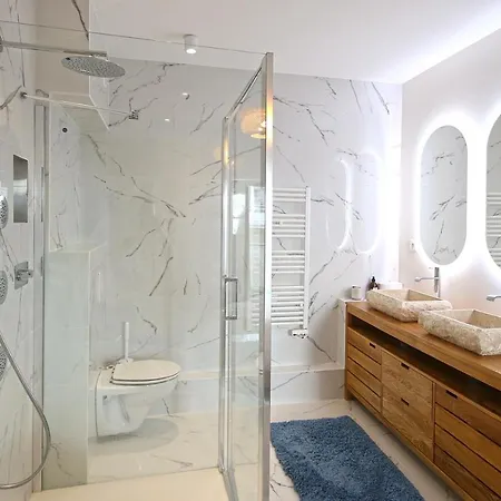 La Promenade Du Port - Balcon Vue Sur Le Port Barneville-Carteret